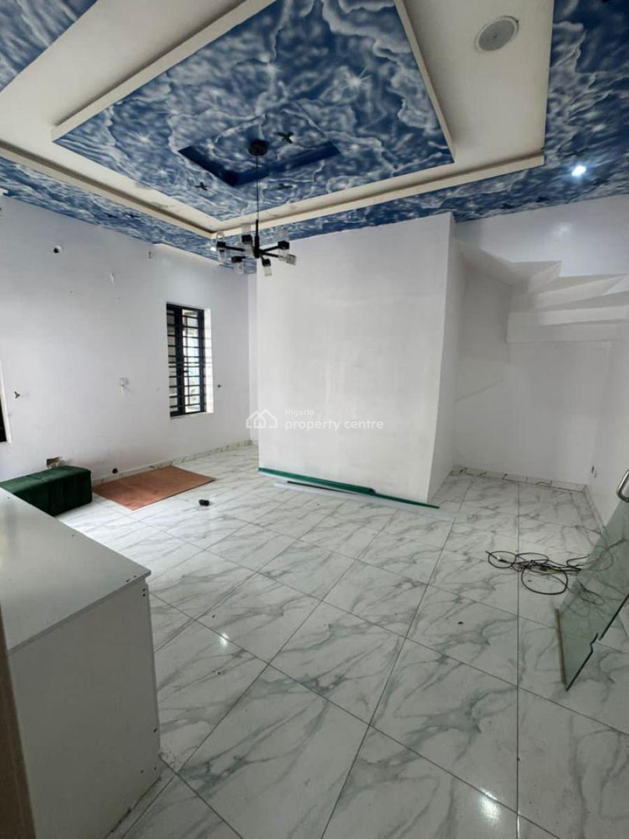 Lovely Studio Apartment Ensuit, Orchid Road, Ikota, Lekki, Lagos, Flat / Apartment for Rent