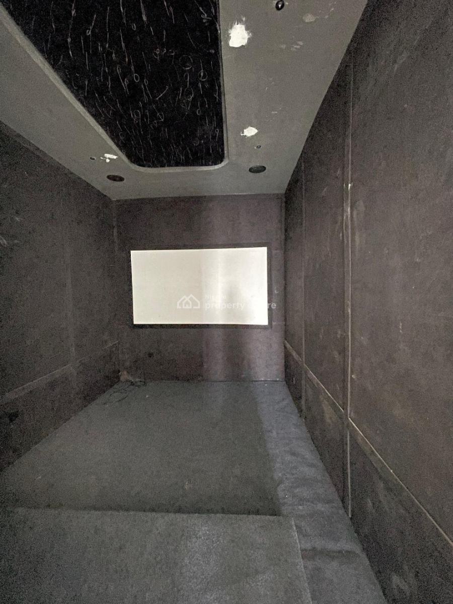5 Bedrooms Fully Detached Duplex, Lekki Phase 1, Lekki, Lagos, Detached Duplex for Sale