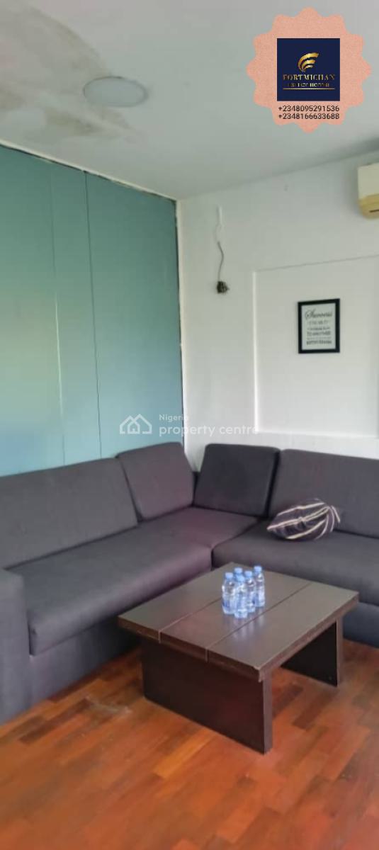Commercial 2-storey Office Building, Right, Lekki Phase 1, Lekki, Lagos, Office Space for Rent