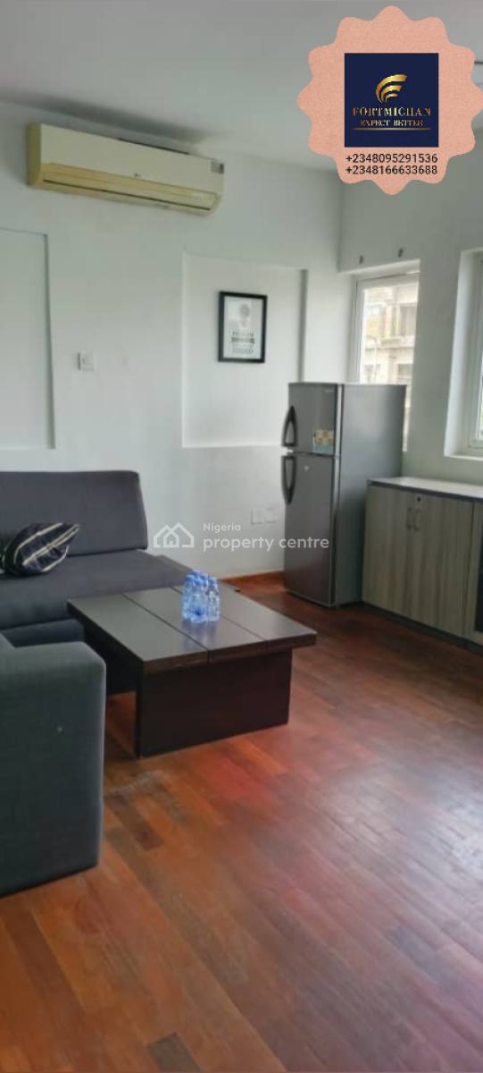 Commercial 2-storey Office Building, Right, Lekki Phase 1, Lekki, Lagos, Office Space for Rent