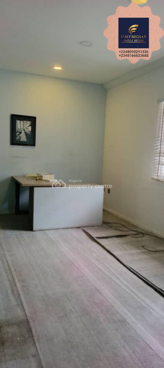 Commercial 2-storey Office Building, Right, Lekki Phase 1, Lekki, Lagos, Office Space for Rent