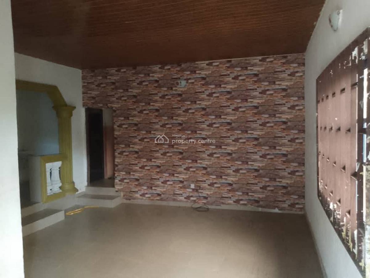 2 Bedroom Flat, Ijesha, Surulere, Lagos, Block of Flats for Sale