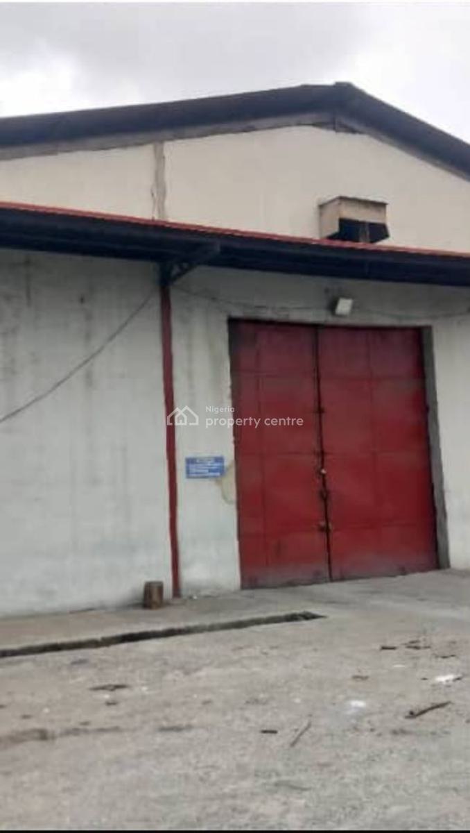 4 Bays Warehouse Self Compound Measuring 6,556sqm Available, Ilasa Iyanu, Isolo, Lagos, Warehouse for Rent