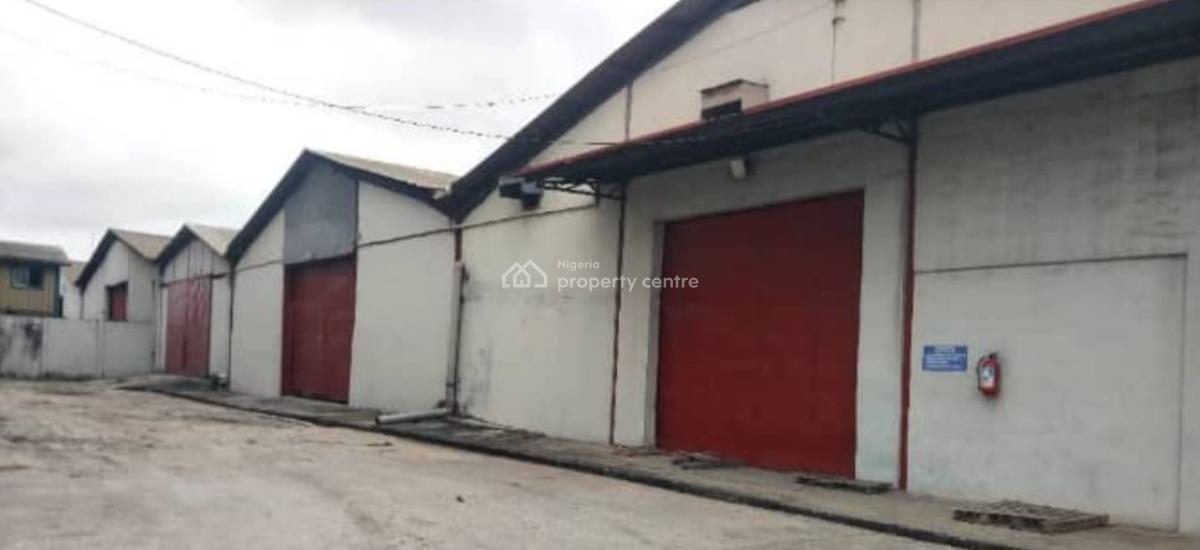 4 Bays Warehouse Self Compound Measuring 6,556sqm, Ilasa Iyanu, Isolo, Lagos, Warehouse for Rent
