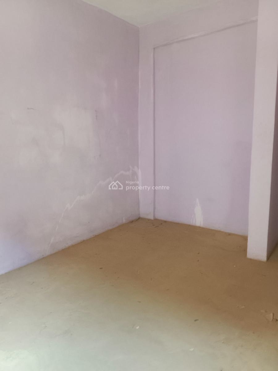 2 Bedroom Flat, Fashola Estate, Igbogbo, Ikorodu, Lagos, House for Rent
