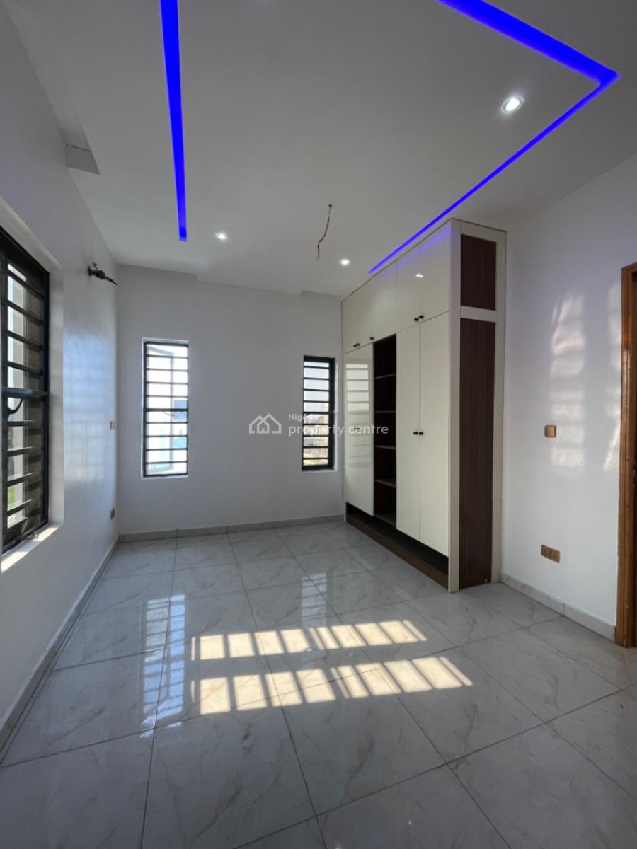 2 Bedroom Apartment, Agungi, Lekki, Lagos, Flat / Apartment for Rent