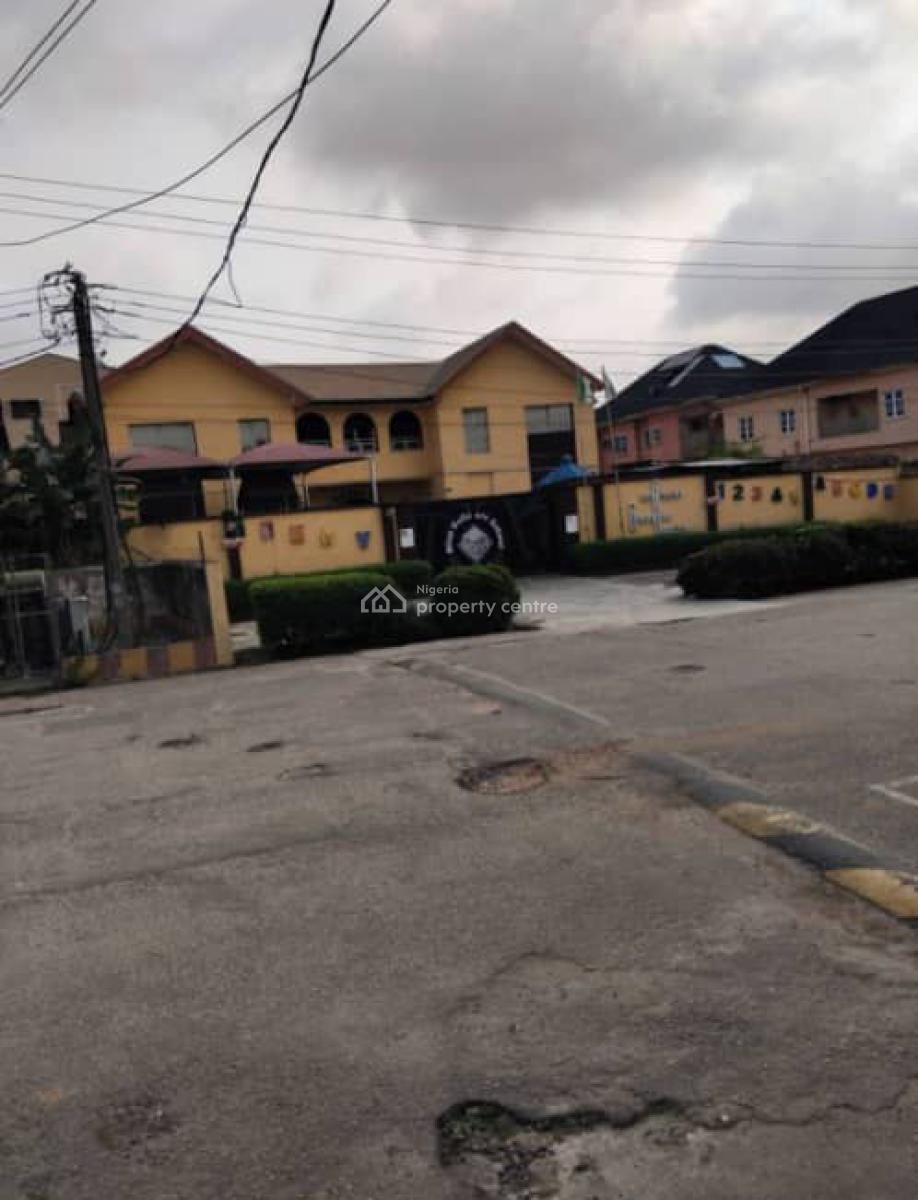 a Detached House Built on 1,056 Square Meters of Land, Omole Phase 1, Omole Phase 1, Ikeja, Lagos, Detached Duplex for Sale