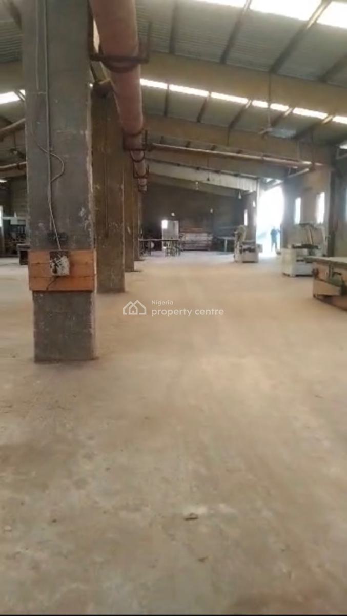 700sqm Warehouse, Oshodi Express Way, Apapa, Lagos, Warehouse for Rent