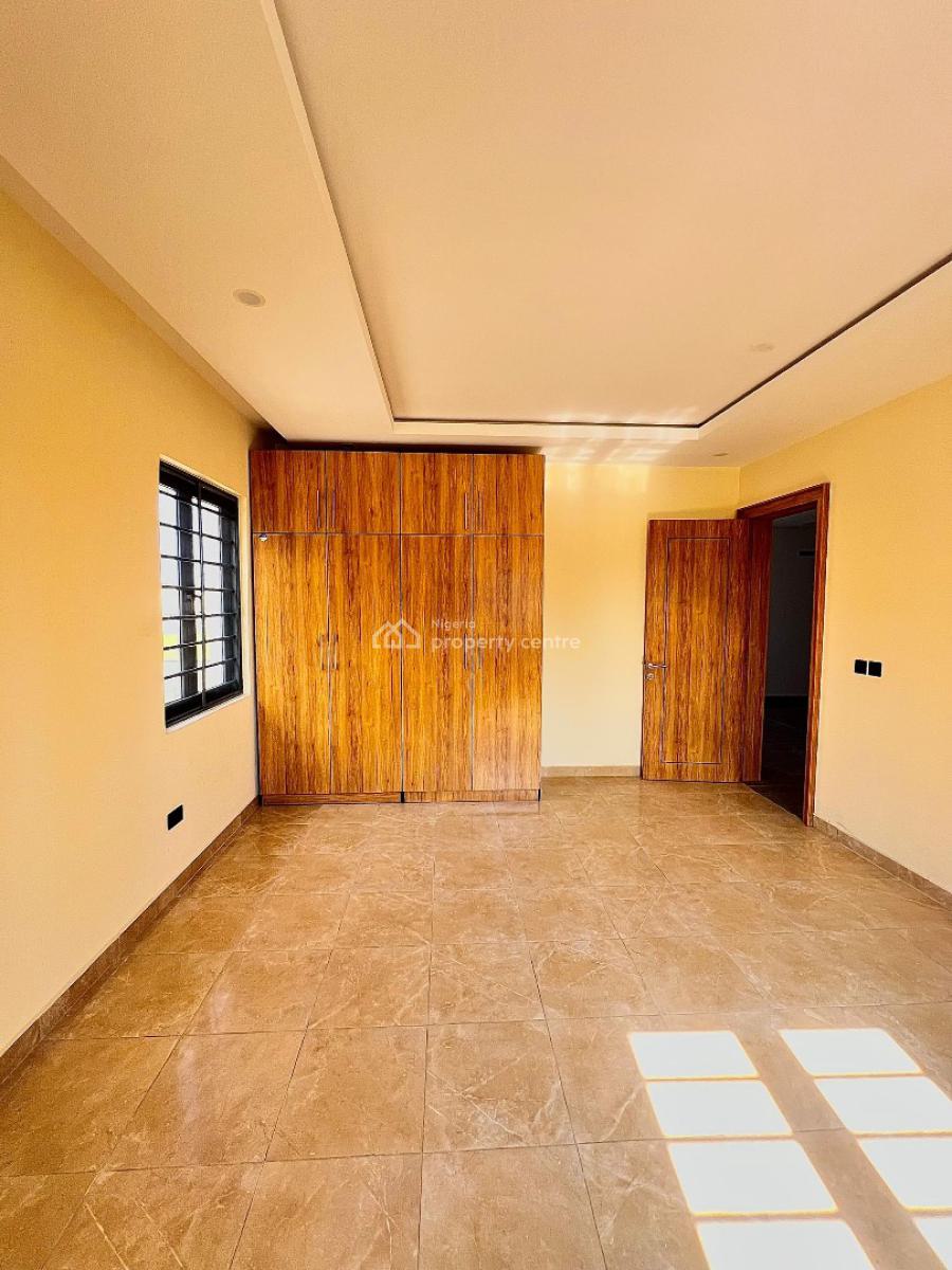 Luxury 2-bedroom Apartment with Elevator, Lekki Phase 1, Lekki, Lagos, Flat / Apartment for Rent