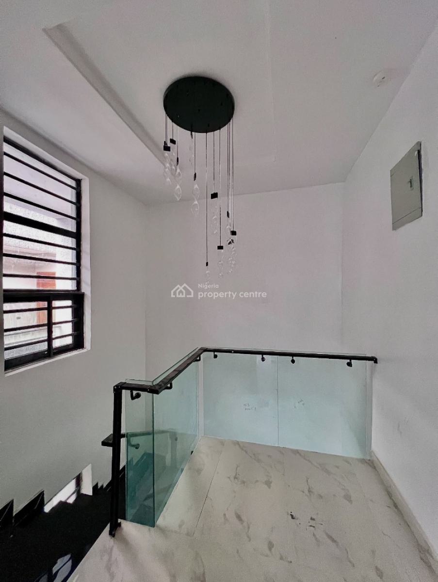 Lovely 4 Bedroom Townhouse with Bq, Lekki Phase 1, Lekki, Lagos, Detached Duplex for Sale