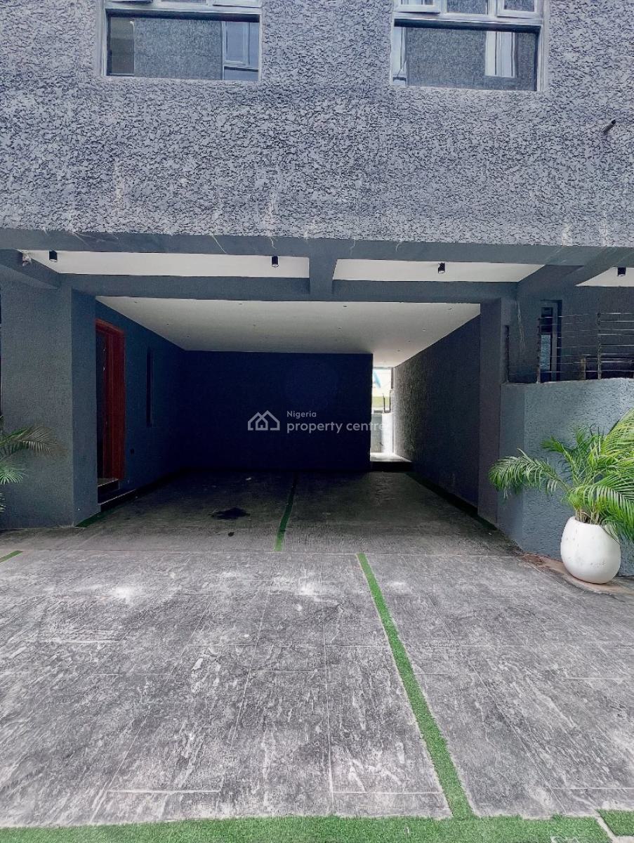 Lovely 4 Bedroom Townhouse with Bq, Lekki Phase 1, Lekki, Lagos, Detached Duplex for Sale