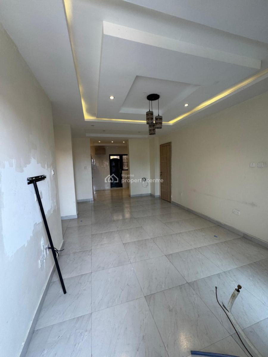 Well Maintained Spacious 2 Bedrooms Apartment, Ikate, Lekki, Lagos, Flat / Apartment for Rent