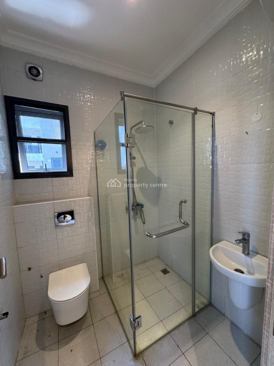 Well Maintained Spacious 2 Bedrooms Apartment, Ikate, Lekki, Lagos, Flat / Apartment for Rent