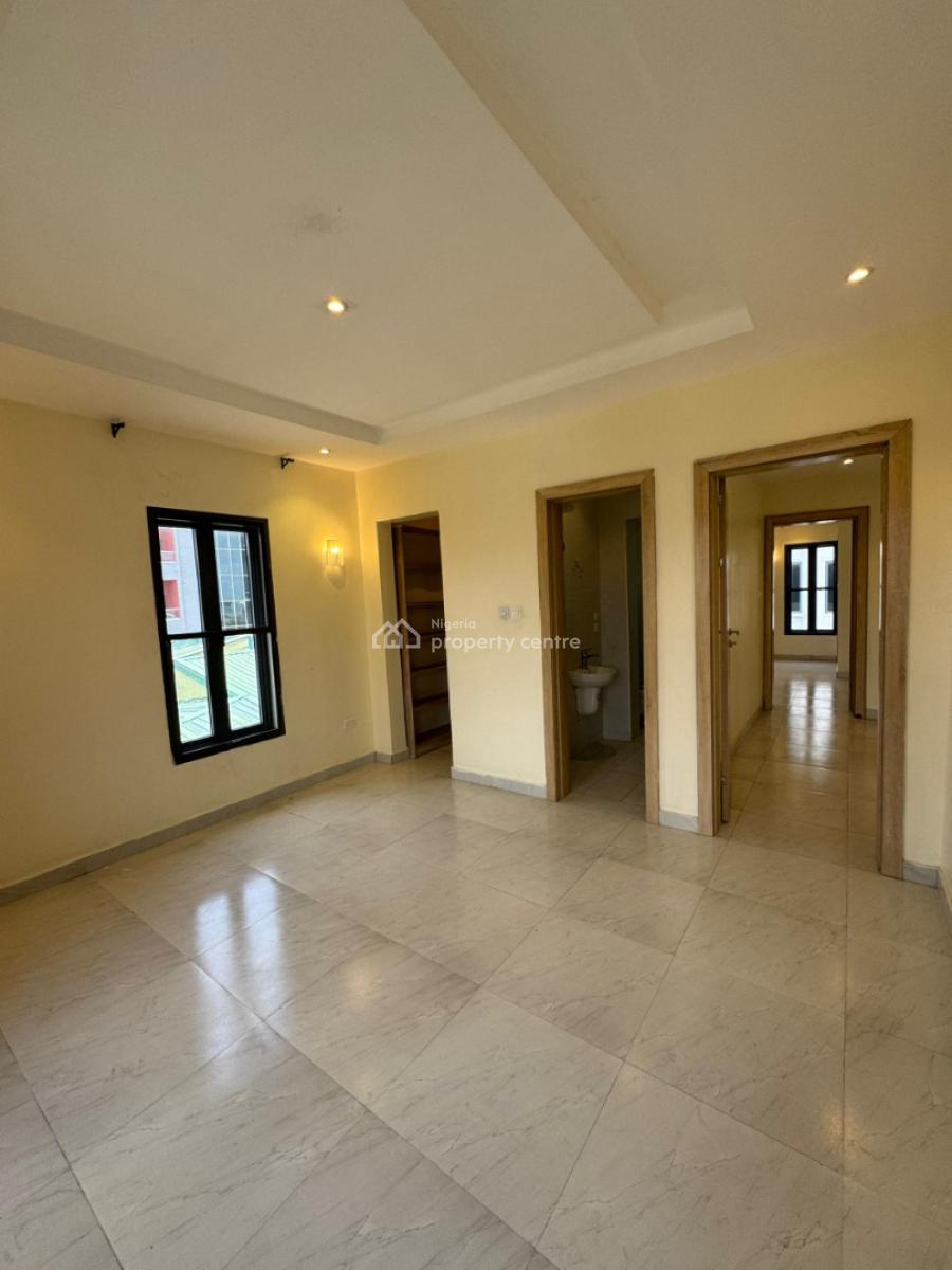 Well Maintained Spacious 2 Bedrooms Apartment, Ikate, Lekki, Lagos, Flat / Apartment for Rent