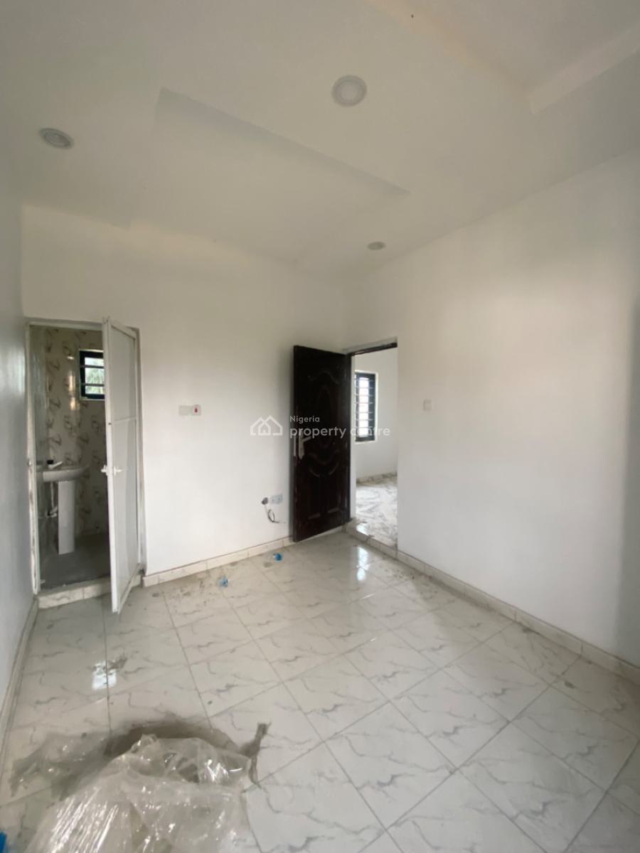 Very Sweet and Lovable Classic Affordable Brand New Mini Flat Upstairs, Alashela Royal Estate, Ogombo, Ajah, Lagos, Mini Flat (room and Parlour) for Rent