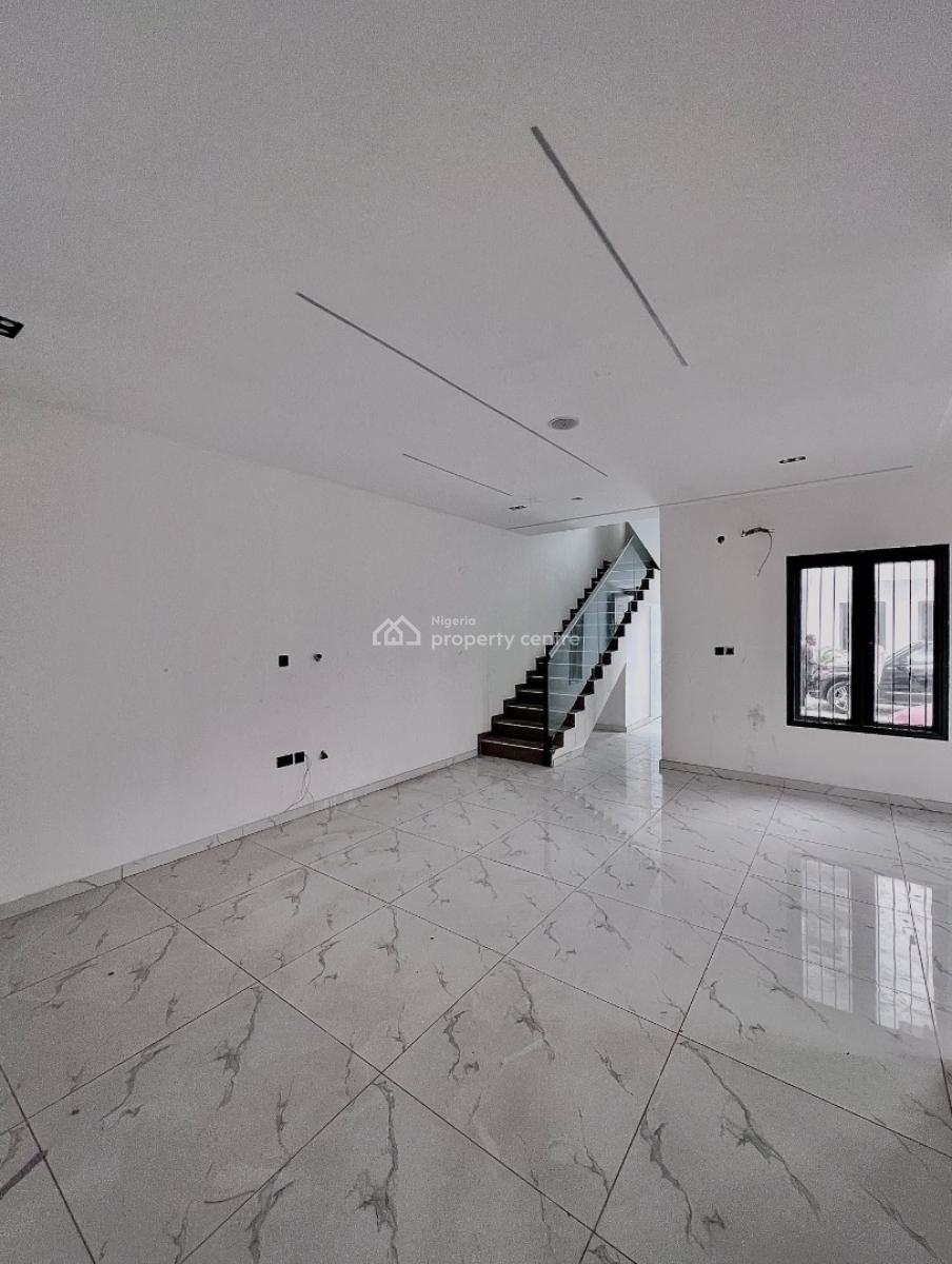 Lovely 4 Bedroom Townhouse with Bq, Lekki Phase 1, Lekki, Lagos, Detached Duplex for Sale