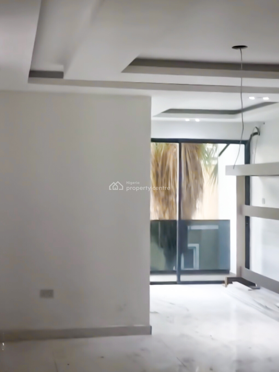 Serviced 1 Bedroom with a Swimming Pool, Gra Phase 2, Port Harcourt, Rivers, Flat / Apartment for Rent