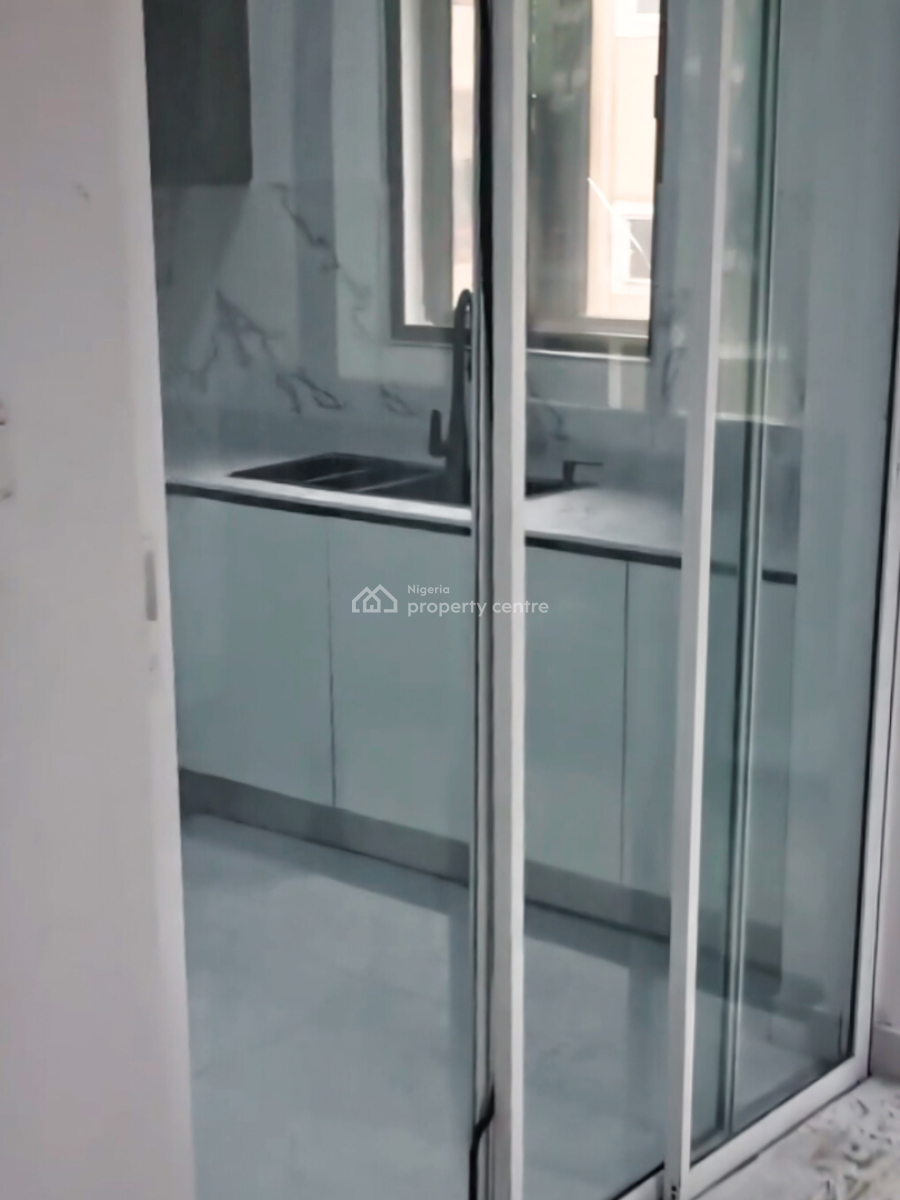 Serviced 1 Bedroom with a Swimming Pool, Gra Phase 2, Port Harcourt, Rivers, Flat / Apartment for Rent