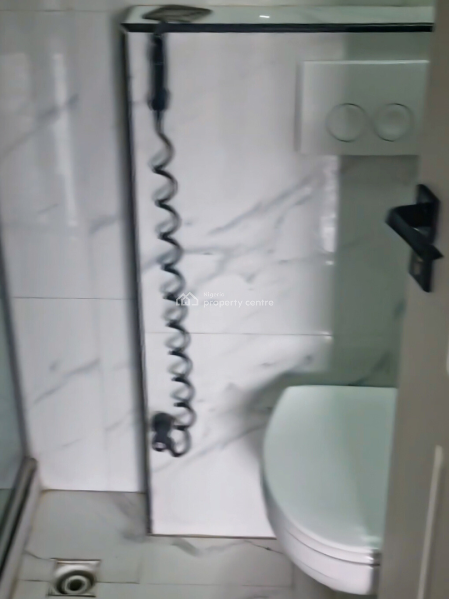 Serviced 1 Bedroom with a Swimming Pool, Gra Phase 2, Port Harcourt, Rivers, Flat / Apartment for Rent