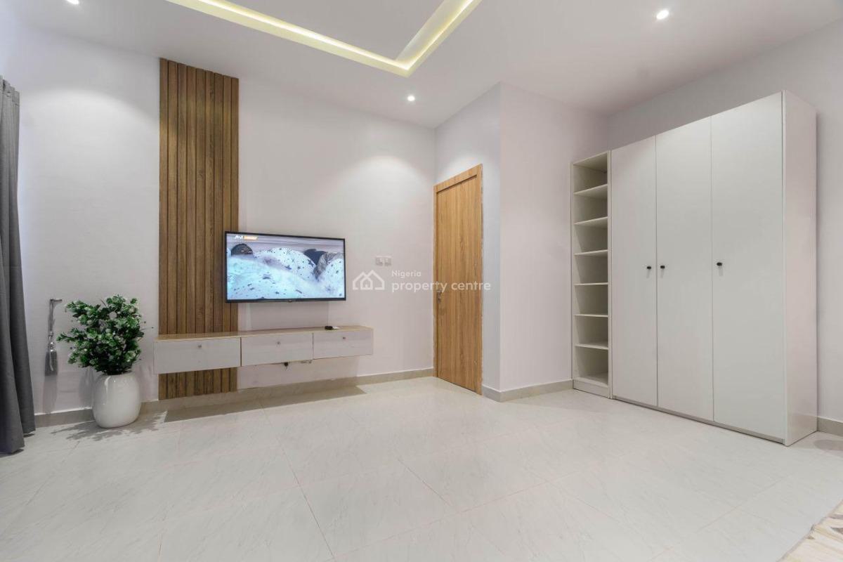 Luxury 1bedroom with Ps5, Rooftop Pool, Snooker & Gym, Lekki Lagos, Lekki Phase 1, Lekki, Lagos, Flat / Apartment Short Let