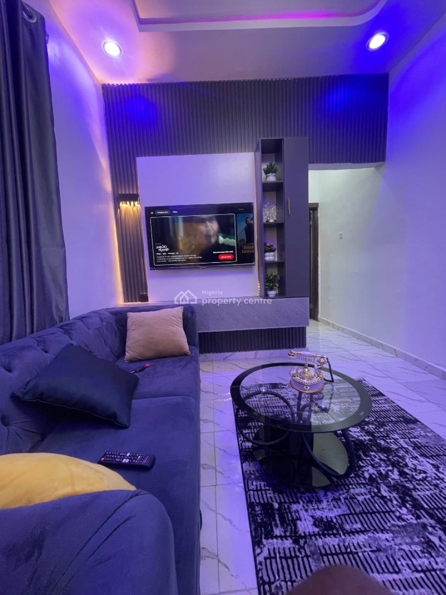 One Bedroom Airbnb Flat, Araromi Street Shomolu Lagos, Shomolu, Lagos, Mini Flat (room and Parlour) Short Let