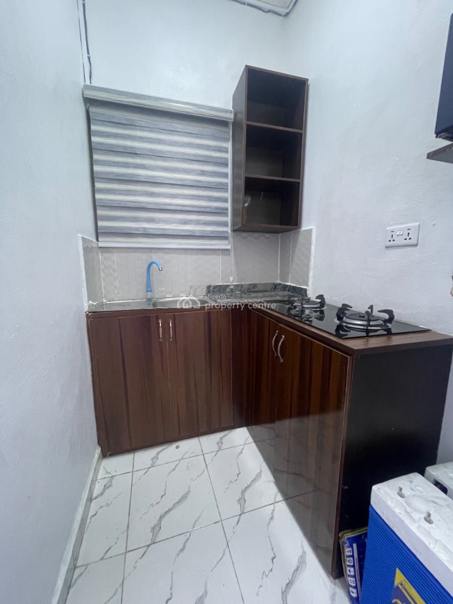 One Bedroom Airbnb Flat, Araromi Street Shomolu Lagos, Shomolu, Lagos, Mini Flat (room and Parlour) Short Let
