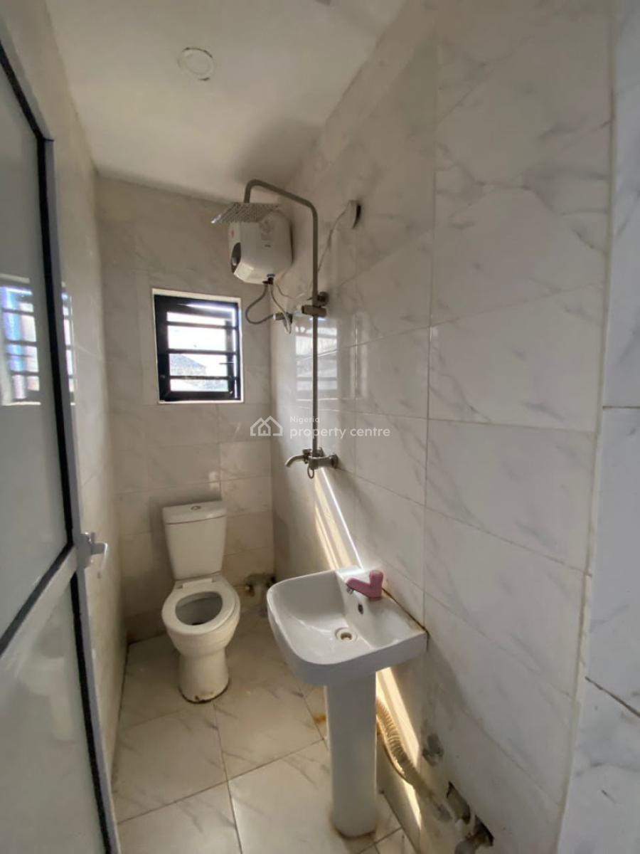 Executive 1 Bedroom Apartment, Badore, Ajah, Lagos, Mini Flat (room and Parlour) for Rent