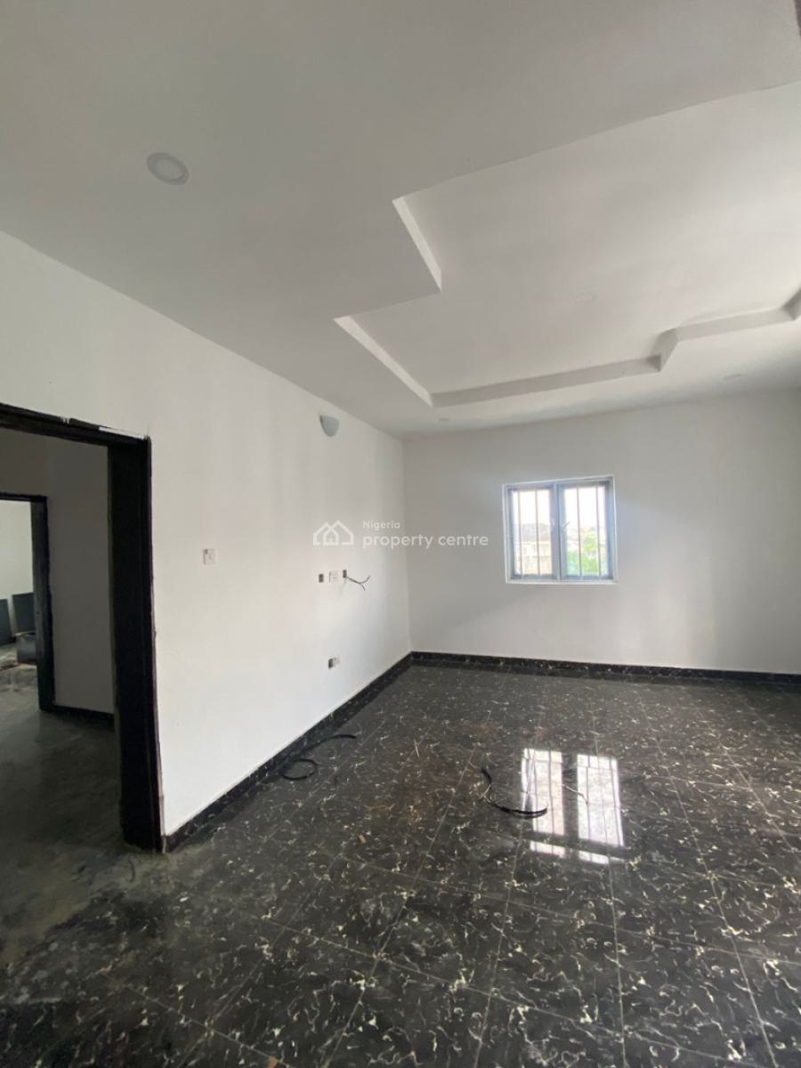Executive 2 Bedrooms Luxury Apartment, Badore Road, Badore, Ajah, Lagos, Flat / Apartment for Rent