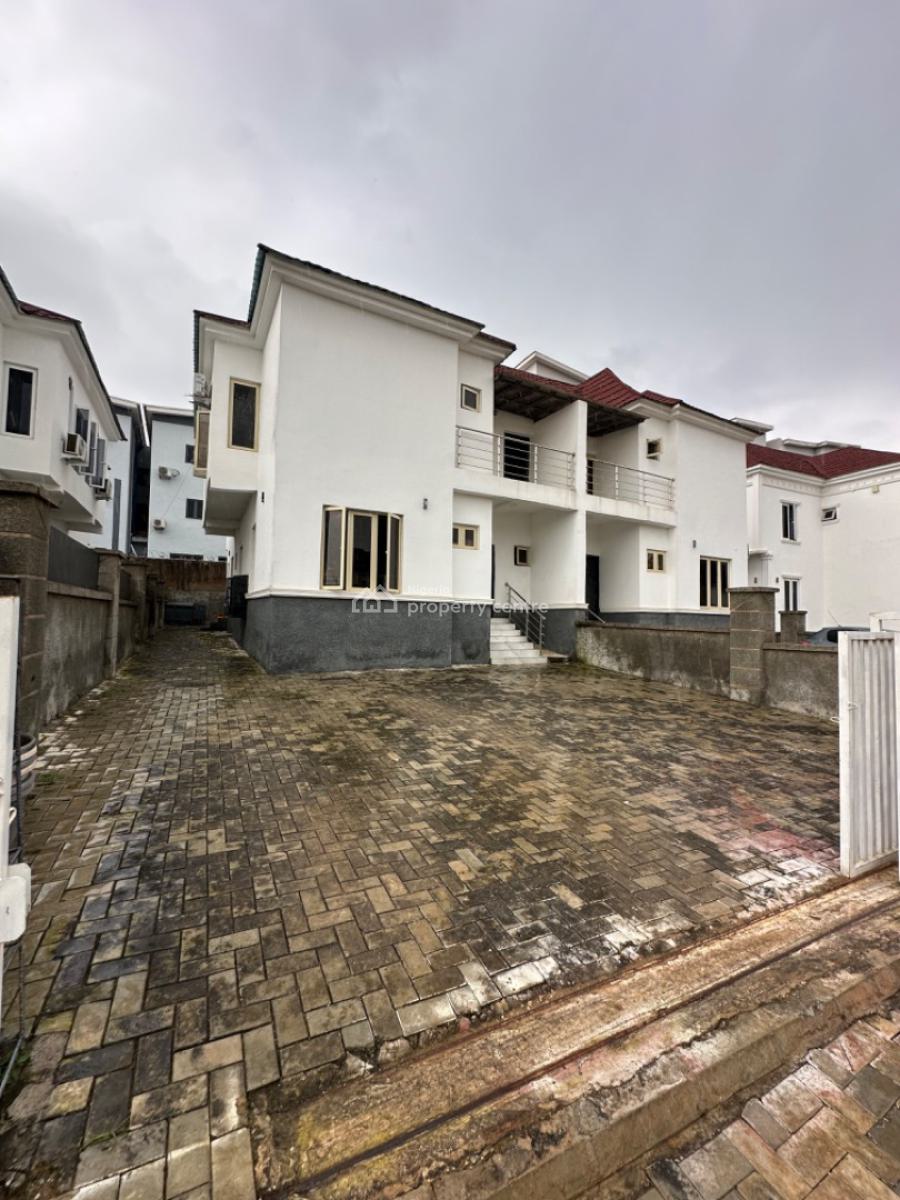 Gated 3 Bedroom Semidetached Duplex and Bq, Nizamiye Hospital, Karmo, Abuja, Semi-detached Duplex for Sale
