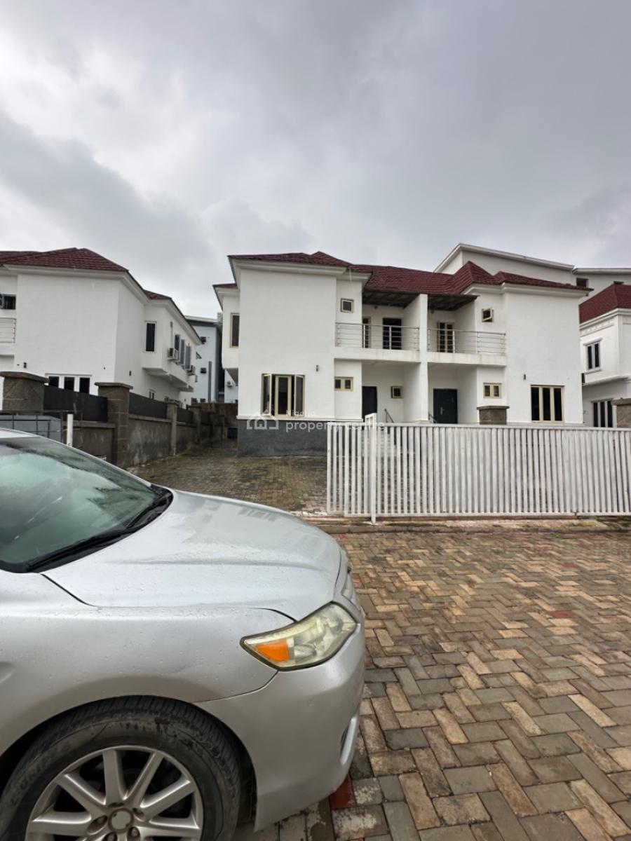 Gated 3 Bedroom Semidetached Duplex and Bq, Nizamiye Hospital, Karmo, Abuja, Semi-detached Duplex for Sale