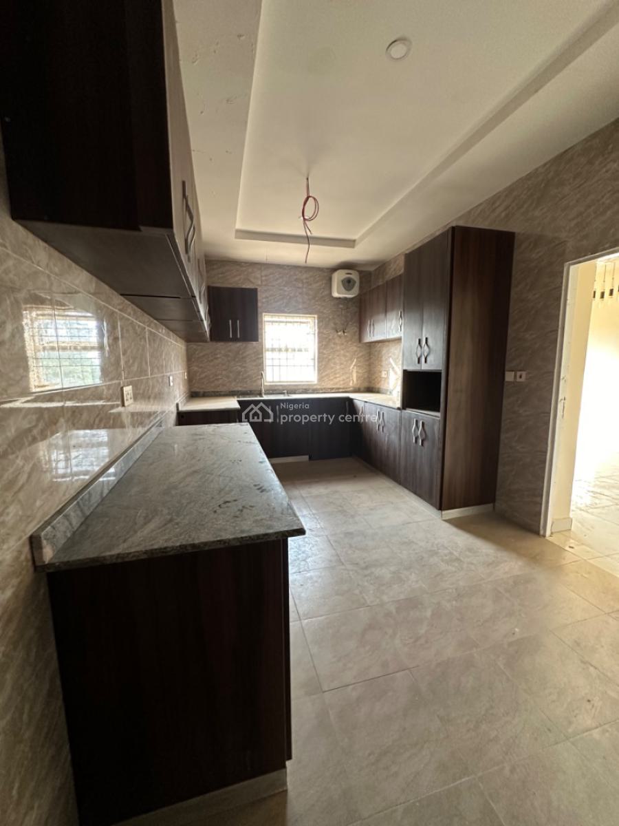 Brand New 3 Bedroom & Bq, By Roundabout, Galadimawa, Abuja, Flat / Apartment for Sale