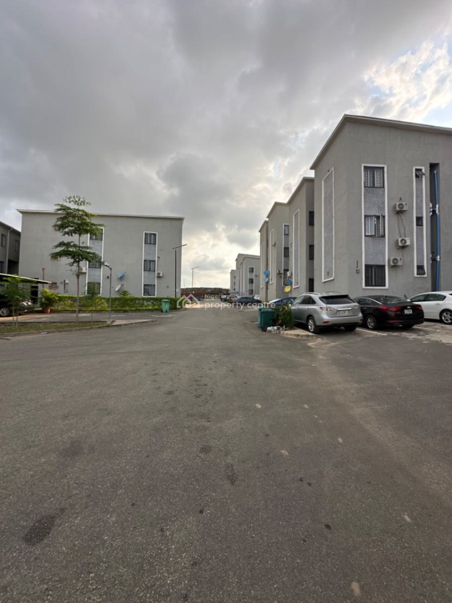 Brand New 3 Bedroom & Bq, By Roundabout, Galadimawa, Abuja, Flat / Apartment for Sale
