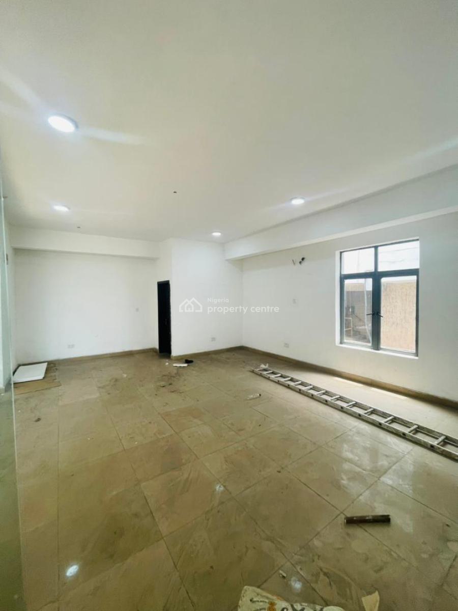 Shop / Office Space Available with Quality Facility, Lekki Phase 1, Lekki, Lagos, Shop for Sale