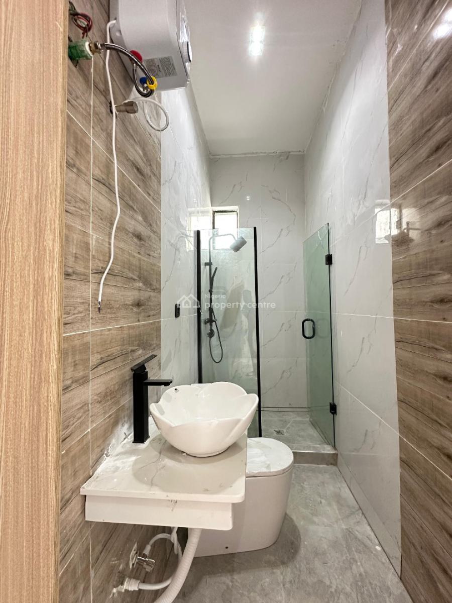 Spacious 4 Bedroom Fully Detached Duplex with Bq and Swimming Pool, Chevron, Lekki, Lagos, Detached Duplex for Sale