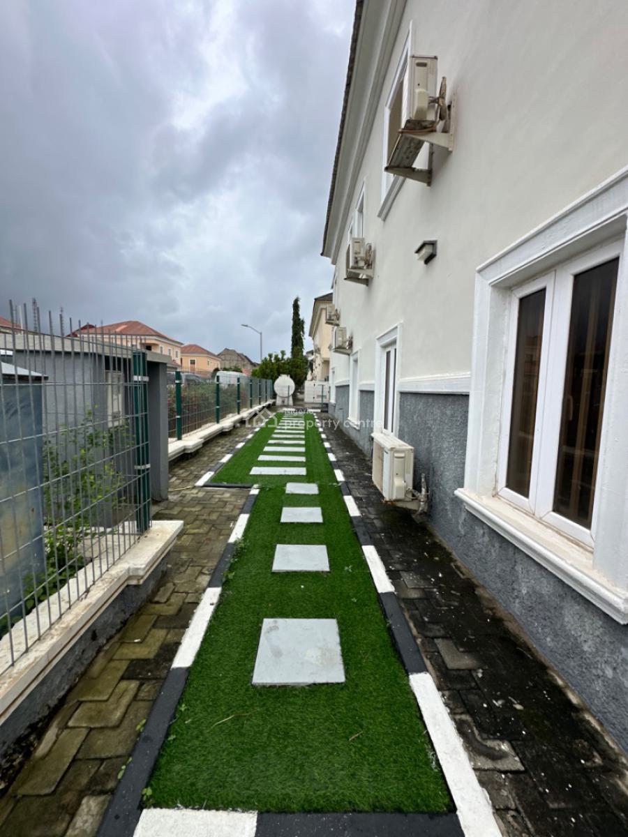 Fully Furnished 5 Bedroom Duplex & 2 Rooms Bq, Life Camp, Abuja, Detached Duplex for Sale