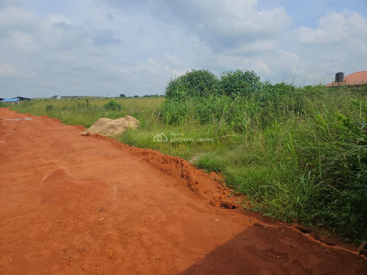 5 Acres of Dry, Level, Fully Fenced Land, Along Lagos - Ibadan Expressway, Sagamu, Ogun, Mixed-use Land for Sale