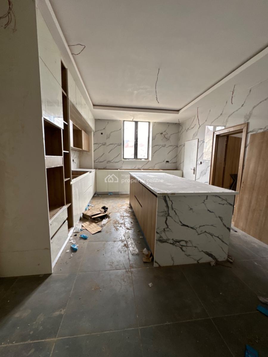 6 Bedrooms Detached Duplex with 2 Living Rooms and Bq, Mabushi, Abuja, Detached Duplex for Sale