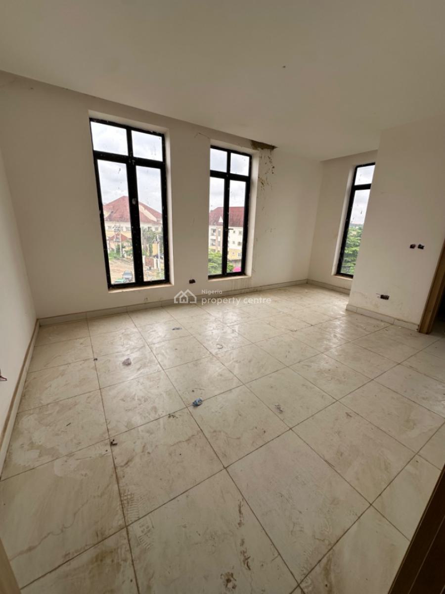 6 Bedrooms Detached Duplex with 2 Living Rooms and Bq, Mabushi, Abuja, Detached Duplex for Sale
