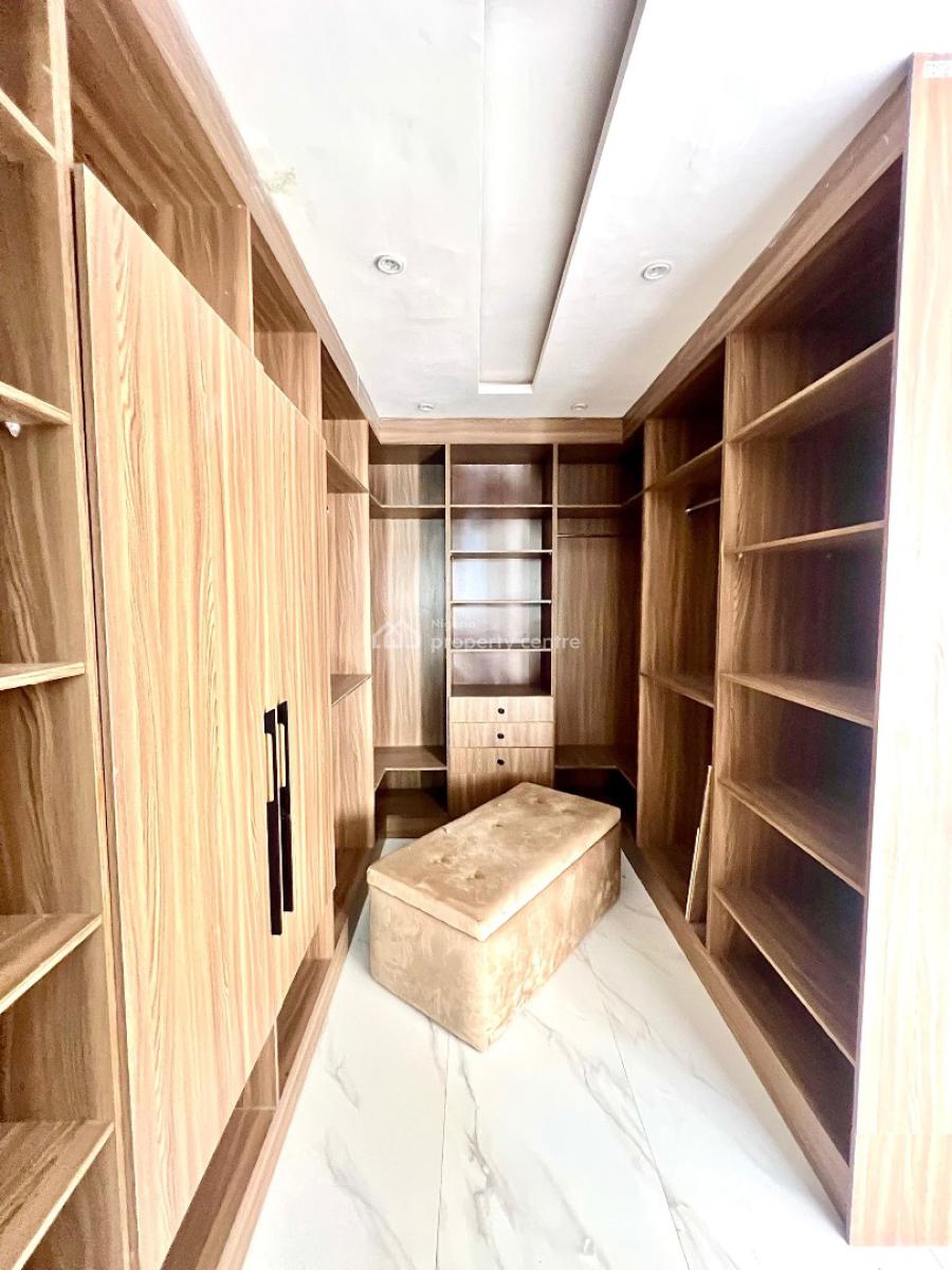 Spacious 4-bedroom Terrace Duplex with Bq, Lekki Phase 1, Lekki, Lagos, Terraced Duplex for Rent