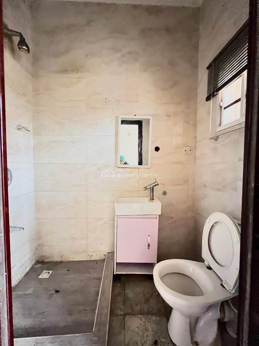 2 Bedroom Apartment in a Gated Estate., Oniru, Victoria Island (vi), Lagos, Flat / Apartment for Rent