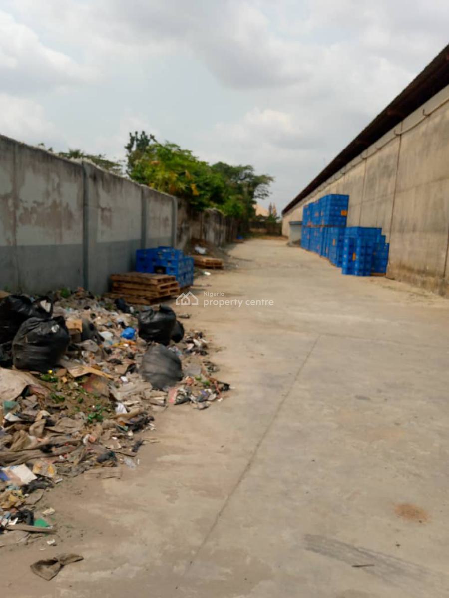 Direct Instruction From The Owner to Sell Industrial Warehouse, Alagbado Area Off Lagos-abeokuta Expressway, Alimosho, Lagos, Warehouse for Sale