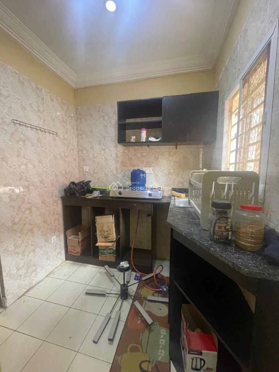 Spacious Self Contain, 7th Avenue, Gwarinpa, Abuja, Flat / Apartment for Rent