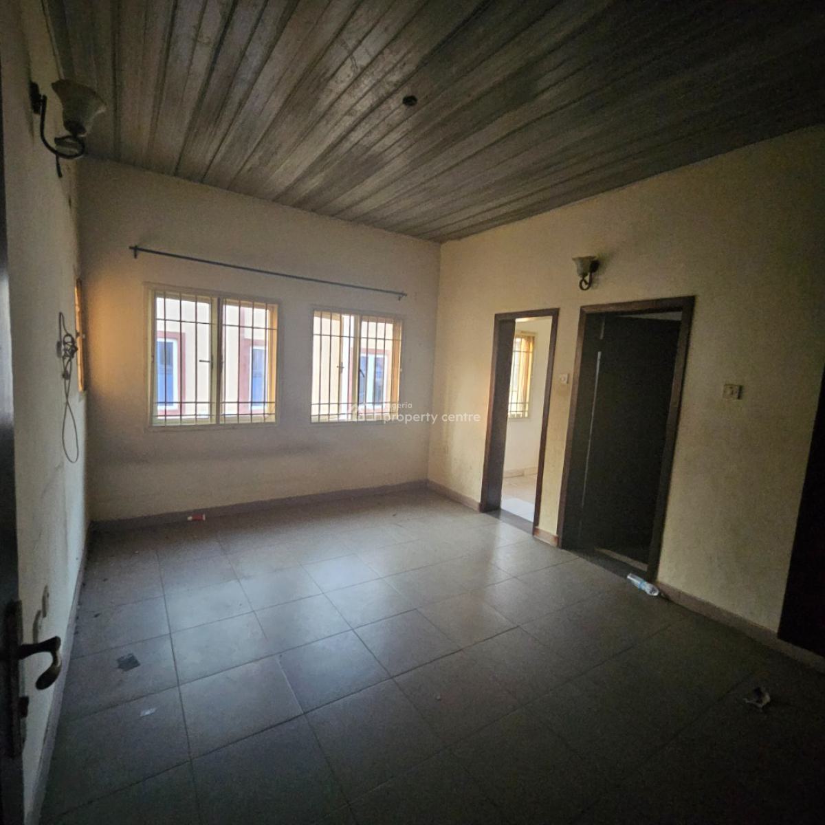 Decent 4 Bedroom Duplex, Gra Phase 2, Magodo, Lagos, Semi-detached Duplex for Rent