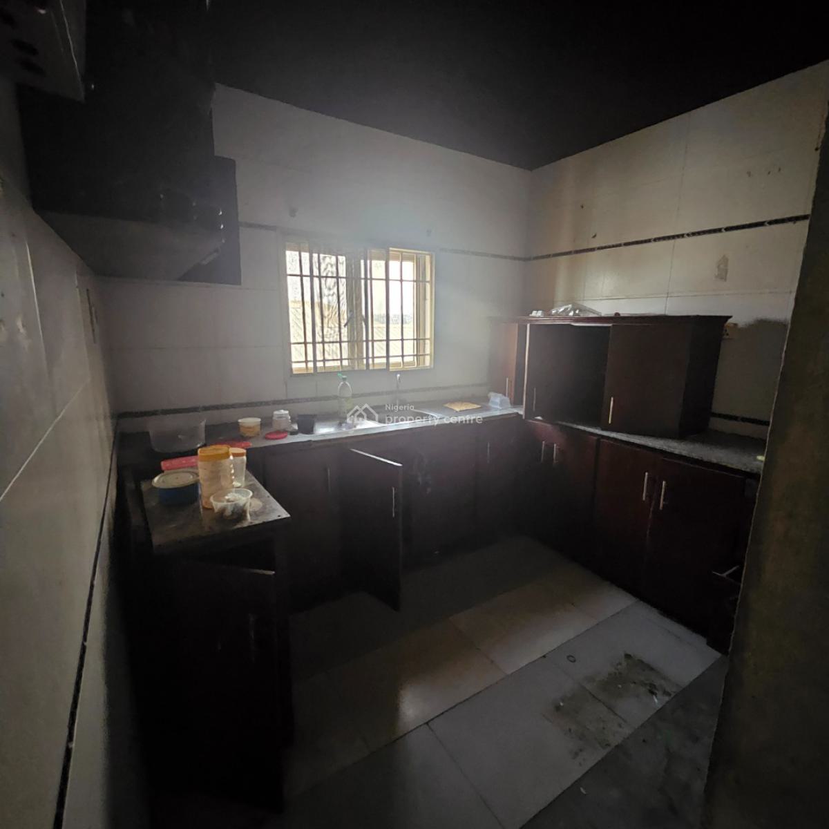 Decent 4 Bedroom Duplex, Gra Phase 2, Magodo, Lagos, Semi-detached Duplex for Rent