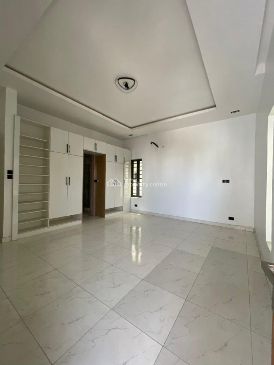 Well Built 5 Bedroom Detached Duplex with Bq, Car Port & Security Post, Chevron Toll Gate, Orchid Road, Lekki, Lagos, Detached Duplex for Sale