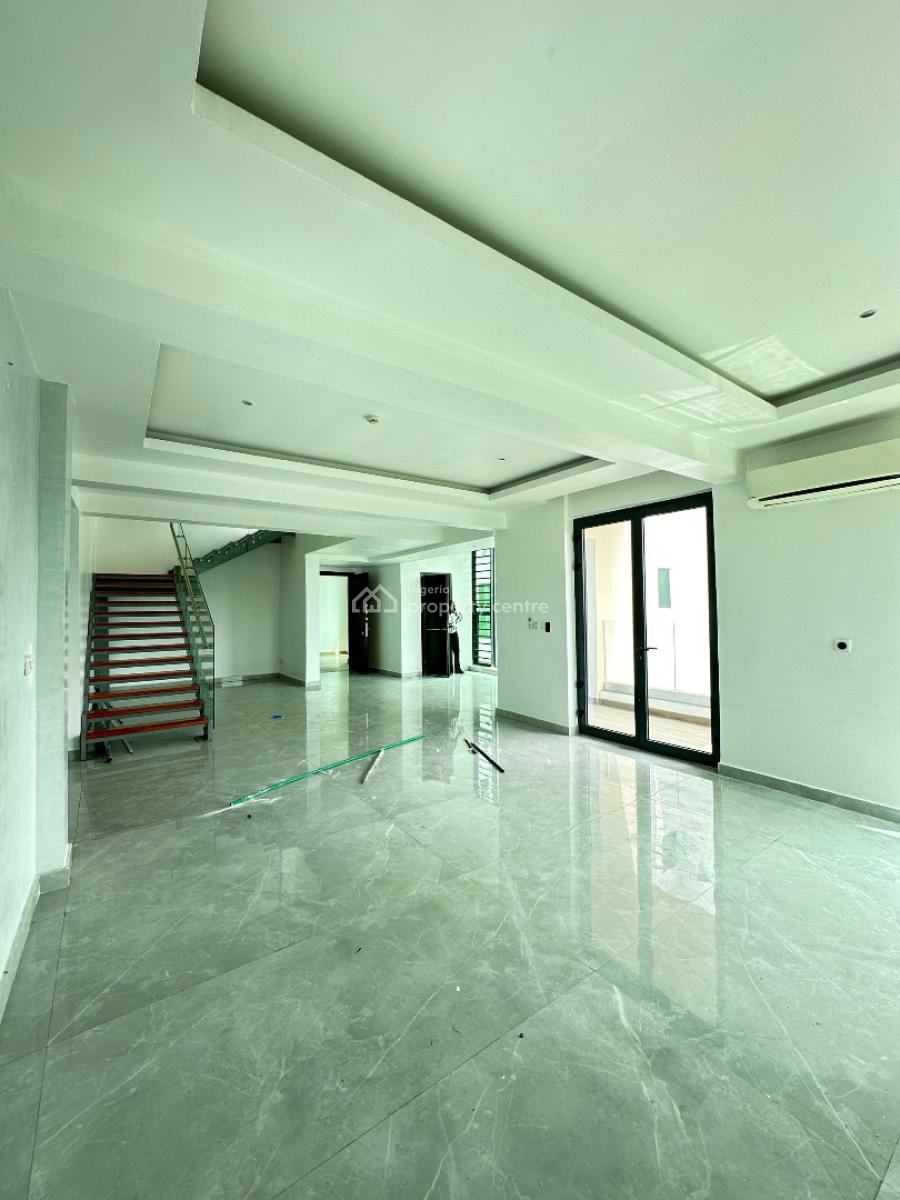 Elegantly Built 4 Bedroom Penthouse with 2 Bqs, Swimming Pool, Gym, Old Ikoyi, Ikoyi, Lagos, Block of Flats for Sale