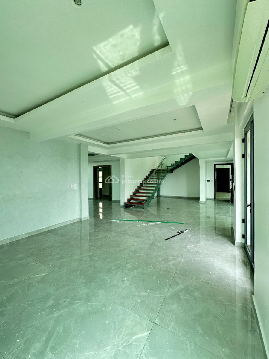 Elegantly Built 4 Bedroom Penthouse with 2 Bqs, Swimming Pool, Gym, Old Ikoyi, Ikoyi, Lagos, Block of Flats for Sale