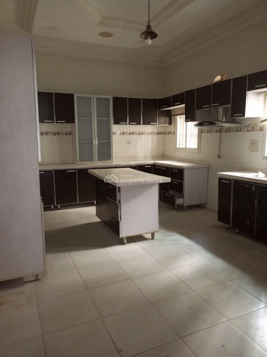 Residential Or Commercial 5 Bedroom with Big Compound, Bq Security House, Lekki Phase 1, Lekki, Lagos, Detached Duplex for Rent