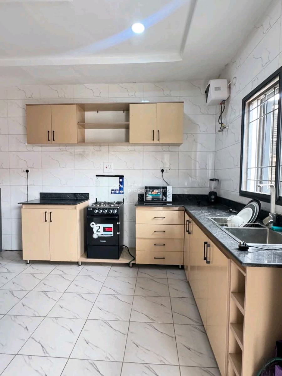 3 Bedroom Apartment with Bq and Dining Area., Jahi Gilmore, Jahi, Abuja, Flat / Apartment for Rent