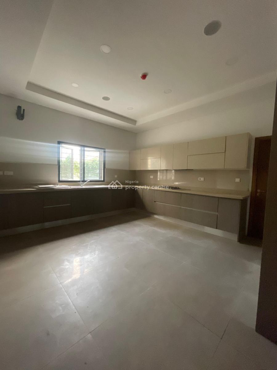 Newly Built 4 Units of 5 Bedroom Terraced Duplex, Lekki Phase 1, Lekki, Lagos, Terraced Duplex for Sale